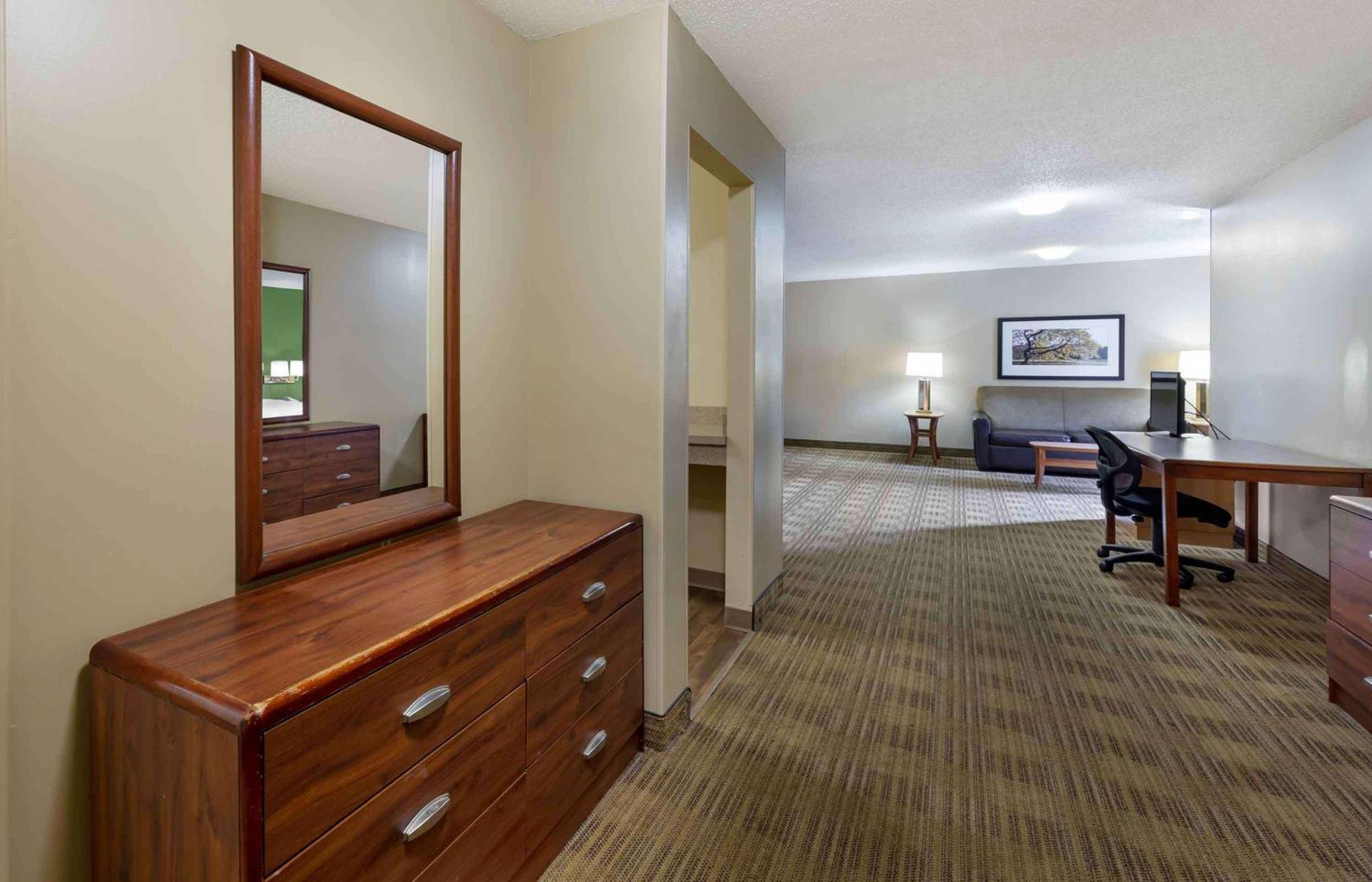 Extended Stay America Suites - Cleveland - Great Northern Mall North Olmsted Exterior foto